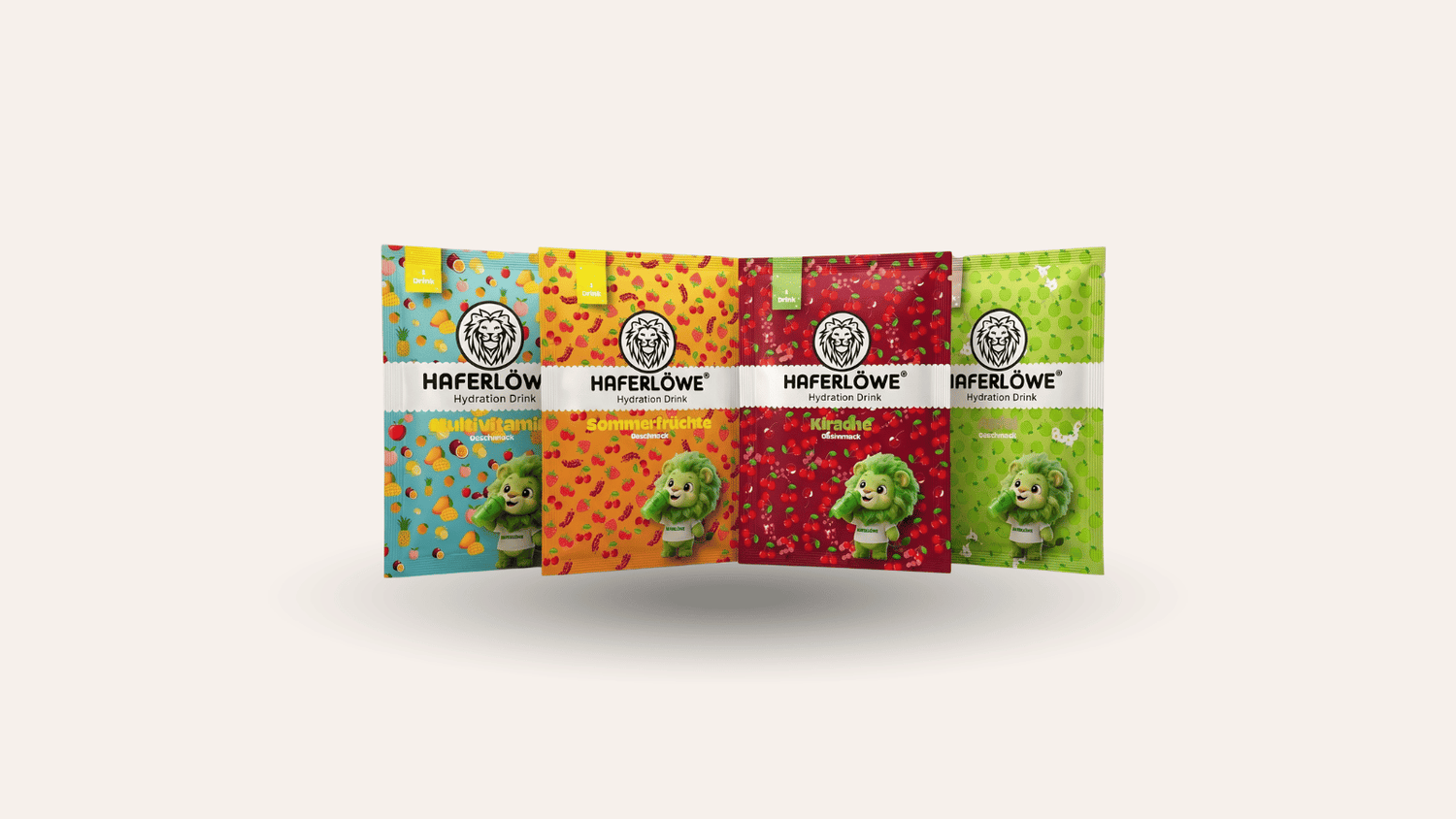 Vier HAFERLÖWE Hydration Drink Proben in Multivitamin, Sommerfrüchte, Kirsche und Apfel mit grünem Löwen-Maskottchen.